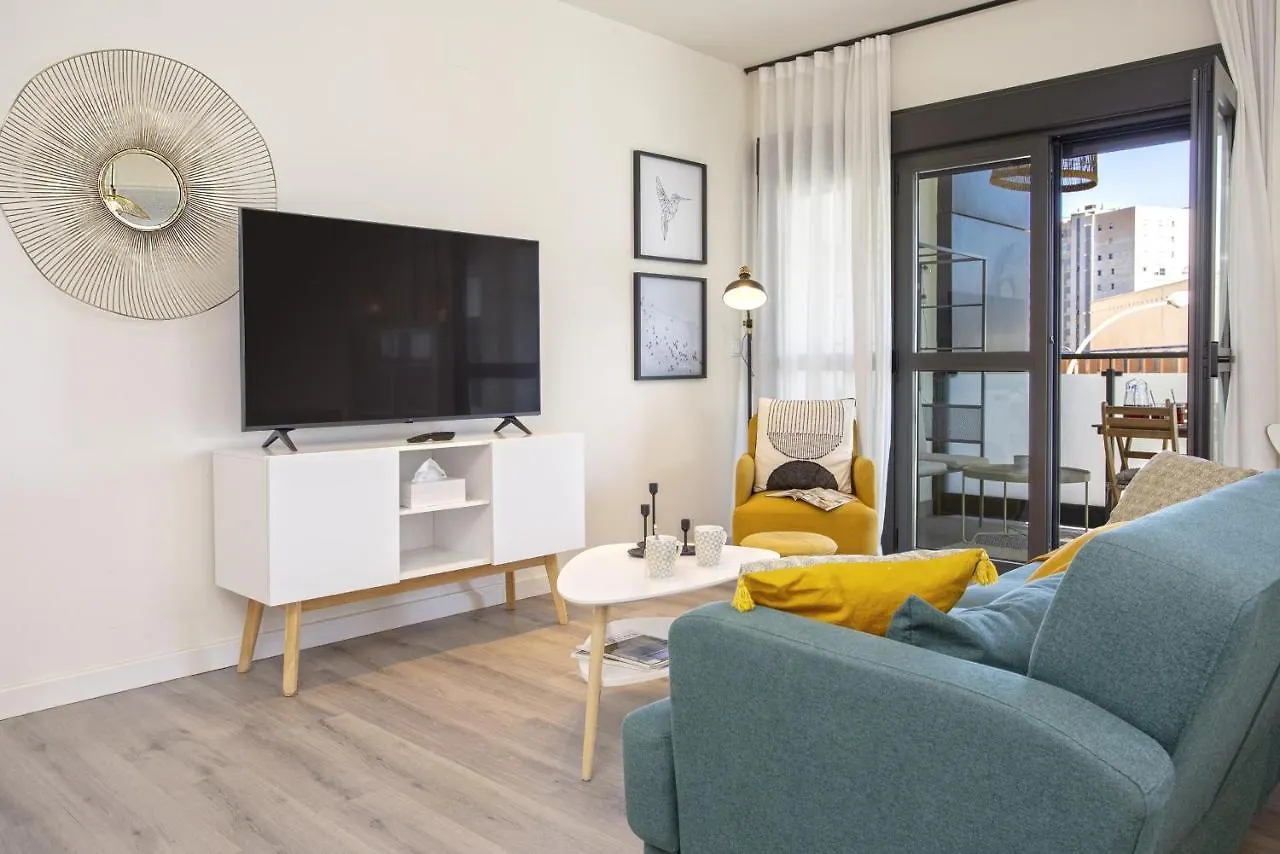Apartment -MalagaSunApts-Centre Pool&Parking Bus-Train Station