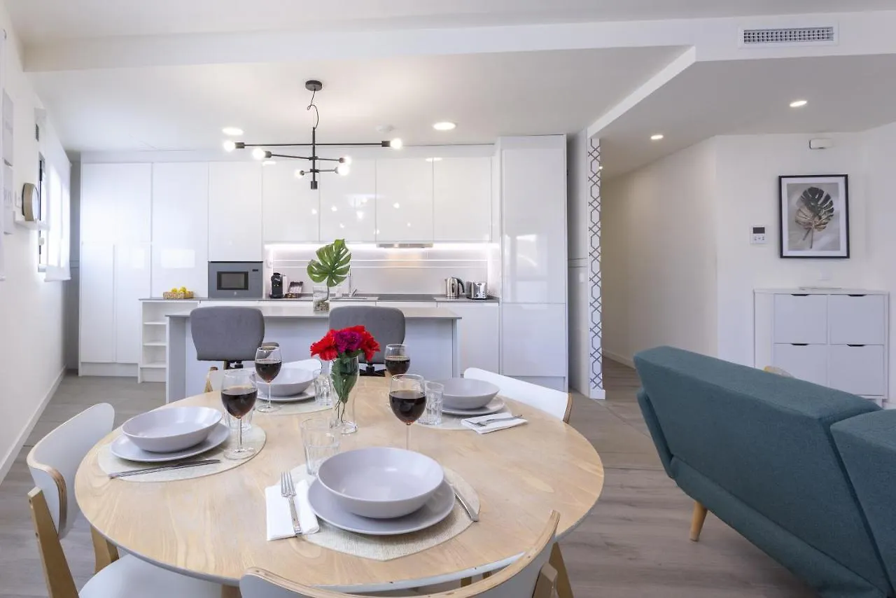-MalagaSunApts-Centre Pool&Parking Bus-Train Station 0*, Malaga